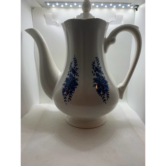 Vintage Mayhill Federalist Ironstone Coffee Pot with Lid - Retired - Picture 2 of 6